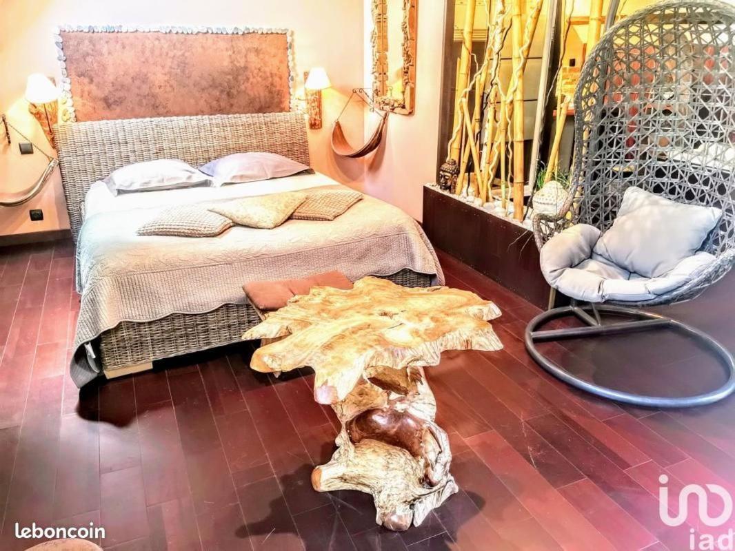 Chambres D Hotes ,Hotel ,Secret D'Une Nuit A Vicq Pres De Onnaing,Avec Piscine ภายนอก รูปภาพ